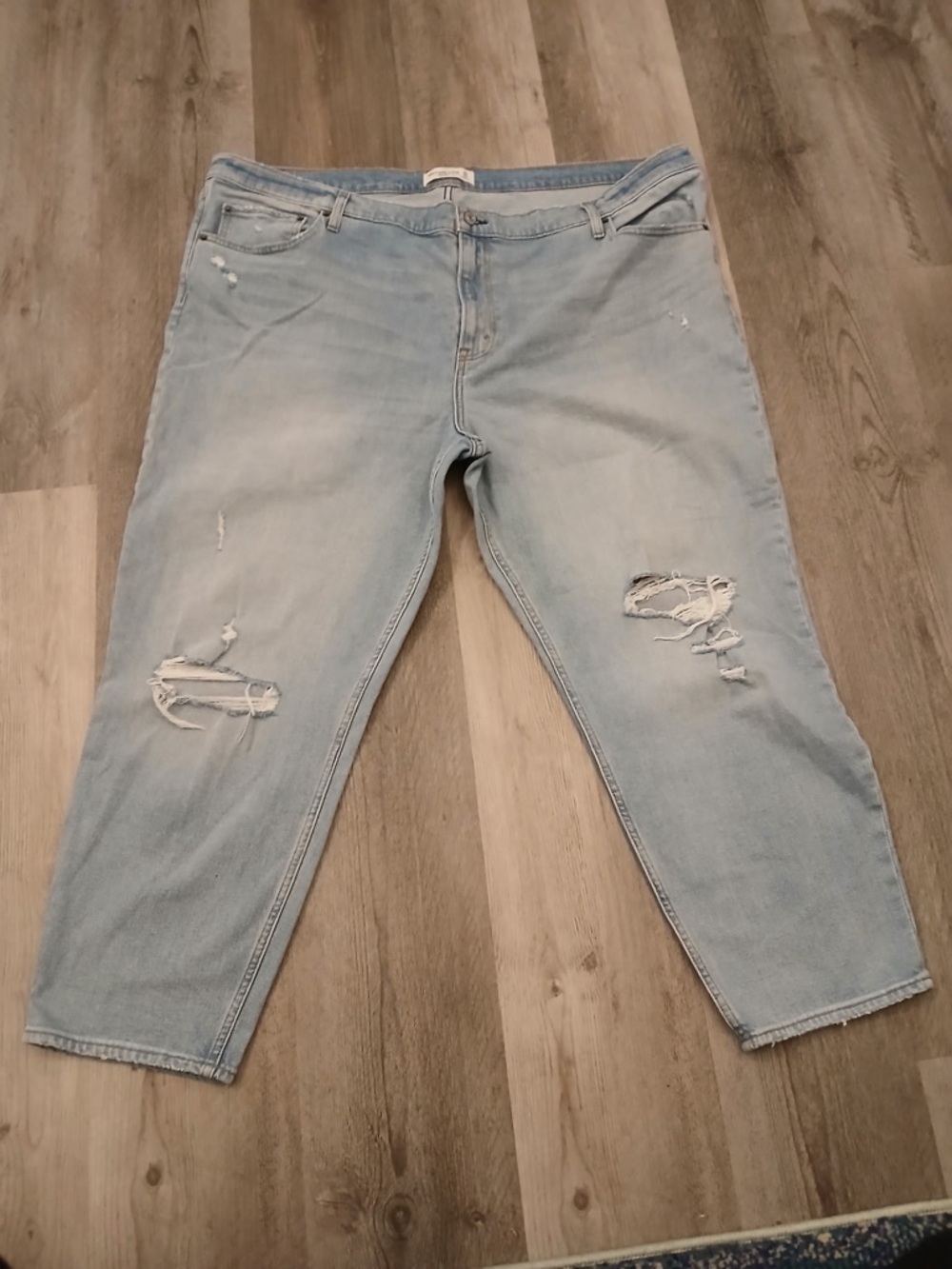 Abercrombie & Fitch Light Blue Distressed Skinny Jeans